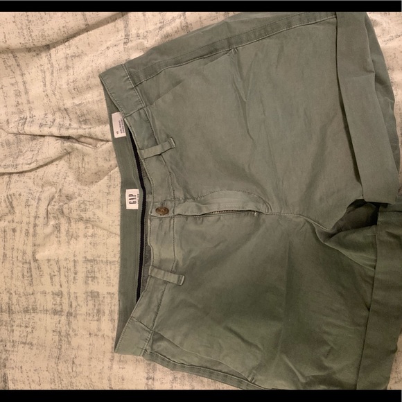 Gap girlfriend chino shorts - Picture 1 of 3